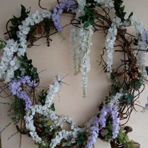 τεχνητά ανθη σε στεφανι γιγας