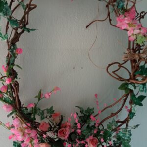 διακοσμητικό τεχνητό στεφάνι ροζ