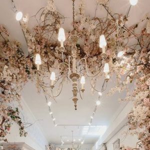 τεχνητά άνθη για οροφή