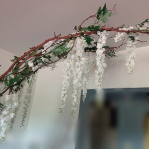 Τεχνητά φυτά κρεμαστά σε φυσικό κλαδί 3μ