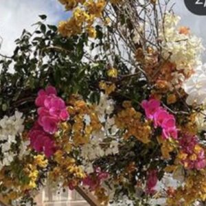 Διακοσμητικό στεφάνι απο βοκαμβίλιες τεχνητές για οροφη (0.80μ. διαμετρ. )