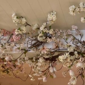 Τεχνητή γιρλάντα με τεχνητάάνθη κερασιας1.50μ.