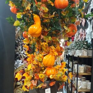 Φθινοπωρινή διακόσμηση με κολοκύθες σε πηλινη βαση Υ2μ.