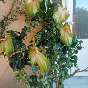 Τεχνητή ανθουρια ΓΙΓΑΣ συνθεση με φυτά Υ1,70μ.